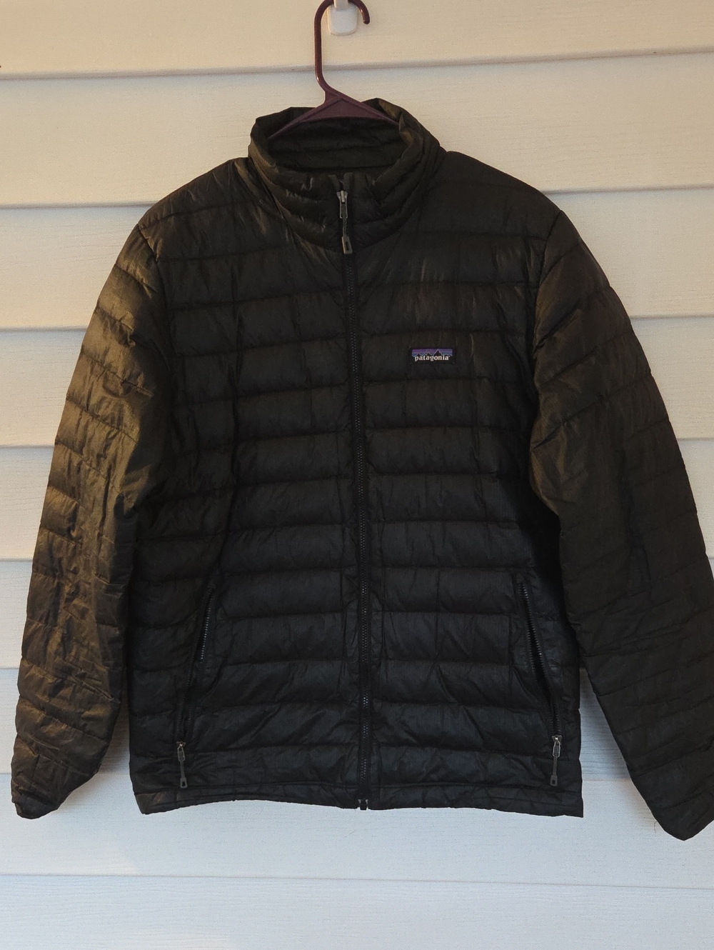 Patagonia Men’s Black Quilted Puffer Jacket